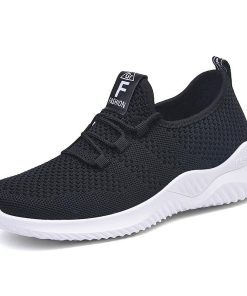 ランニングシューズ レディース スニーカー 幅広 運動靴 軽量 厚底 初心者 疲れない おしゃれ クッション 40代 50代 60代 普段履き 歩きやすい 運動 黒スポーツ